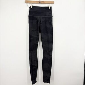 Alo Yoga Leggings Womens Small High Waist Camo Vapor Camo Gym Pilates Stretch